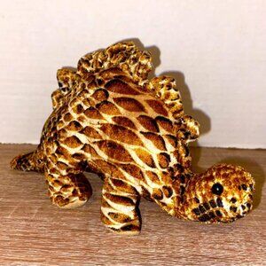 - Vintage Lord & Taylor Bean Plush Dinosaurs not sure which one he is euc